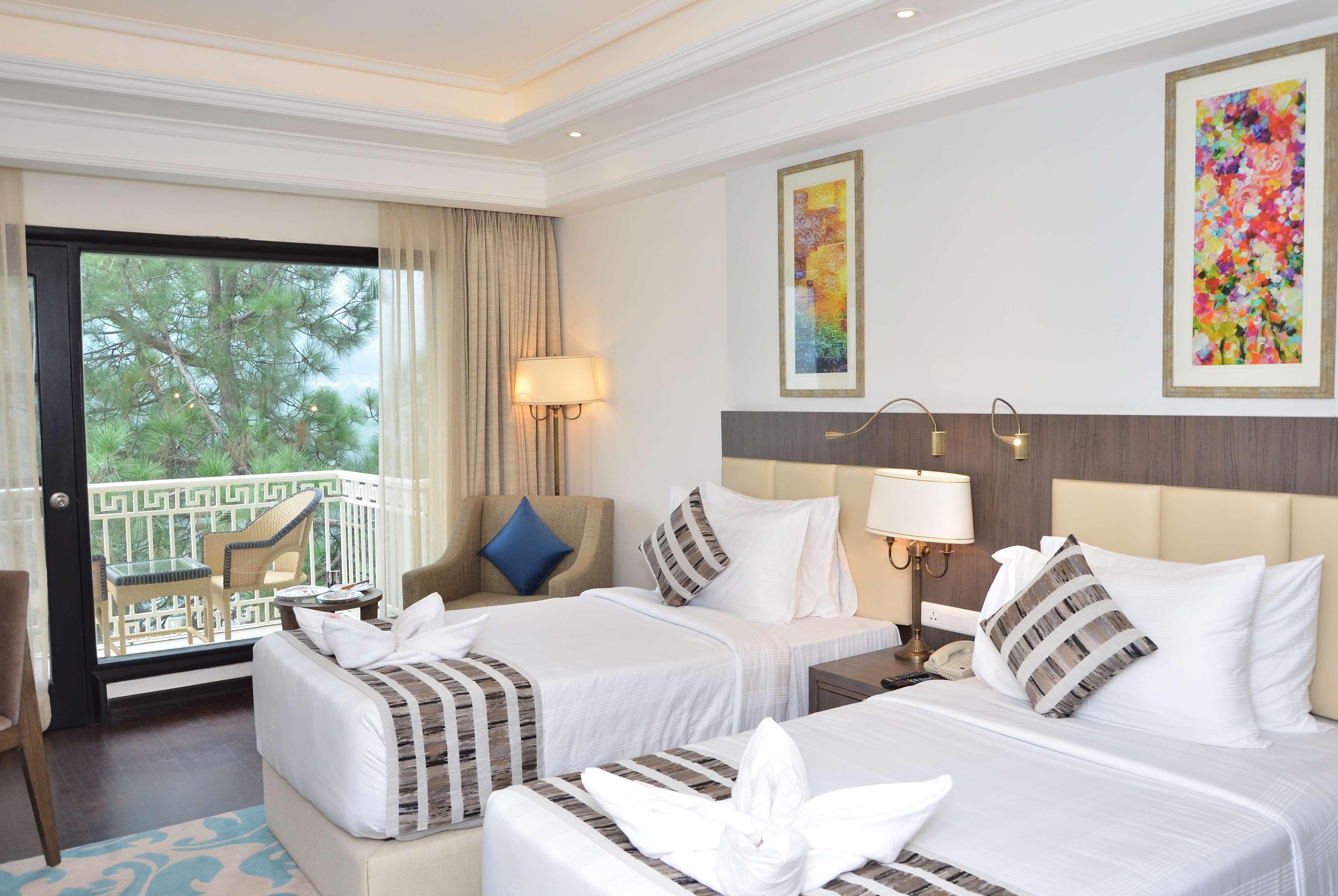 รามาดา บาย วินด์แฮม กาซอลี Hotel กัสซอลี ภายนอก รูปภาพ