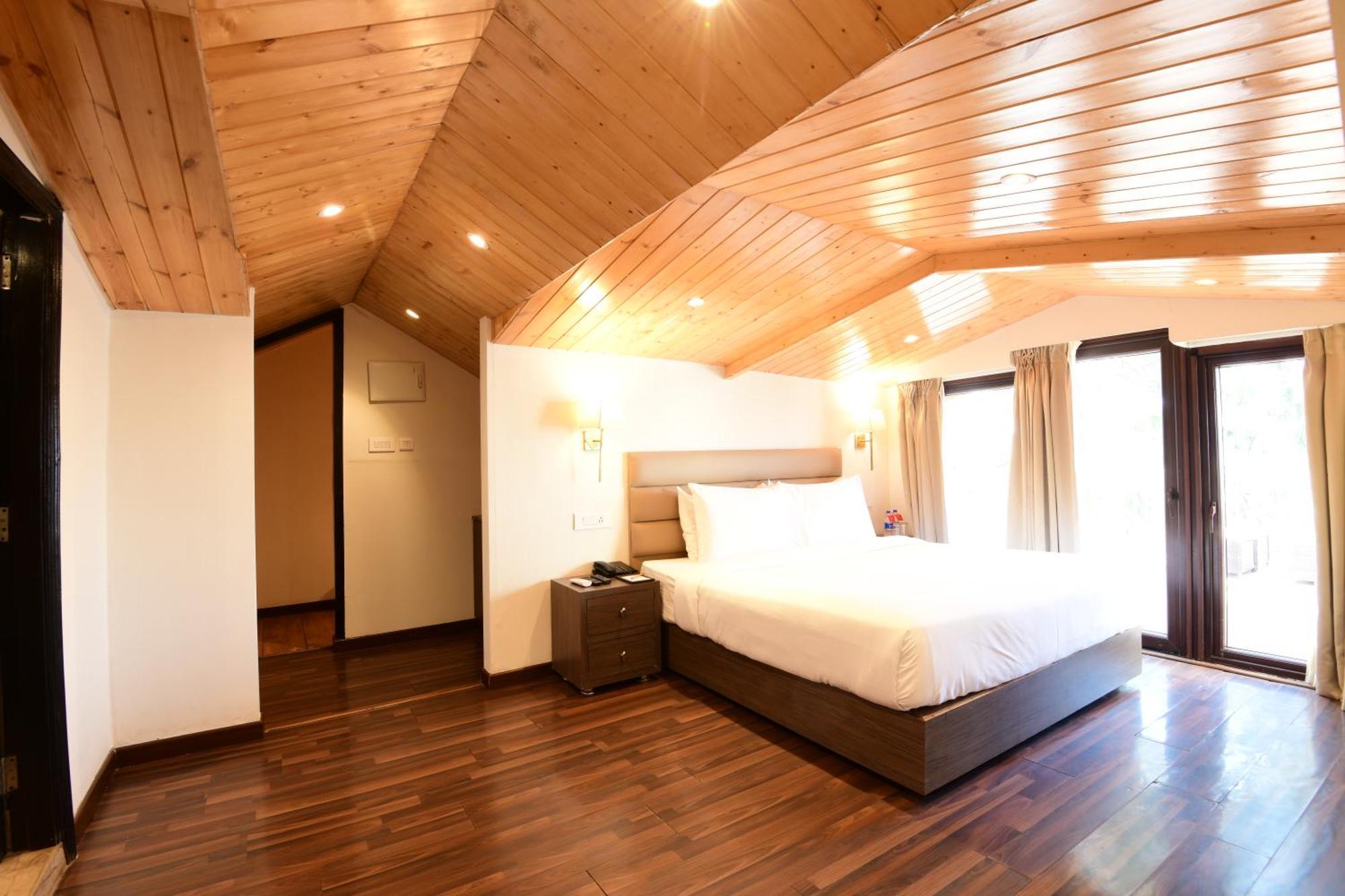 รามาดา บาย วินด์แฮม กาซอลี Hotel กัสซอลี ภายนอก รูปภาพ