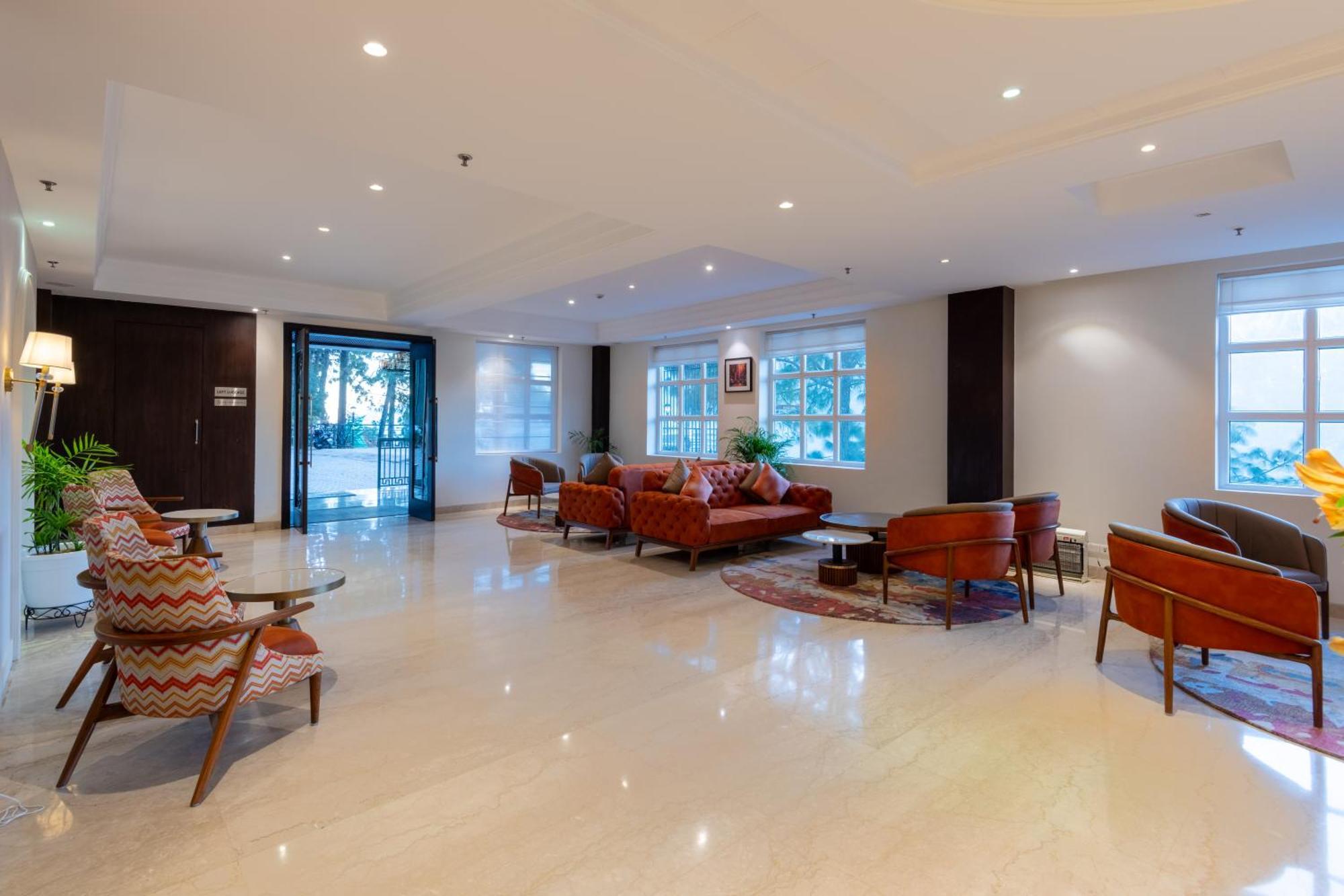 รามาดา บาย วินด์แฮม กาซอลี Hotel กัสซอลี ภายนอก รูปภาพ